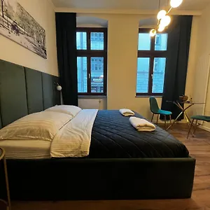 https://apartament-piekary-residence-apartament-29.poznan-hotels.com